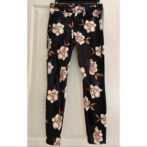 7 For All Mankind Black Floral Print Skinny Pants